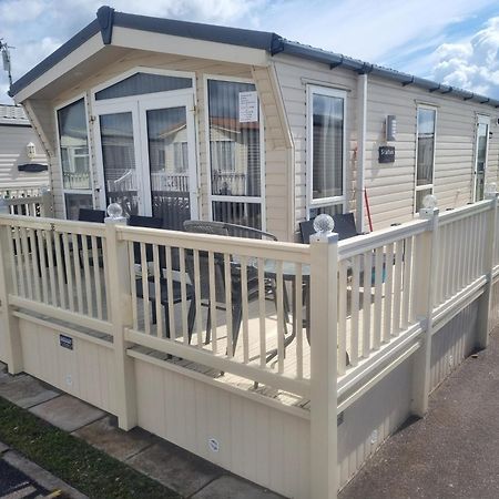 8 Berth Deluxe Pg36 Hotel Chapel Saint Leonards Bagian luar foto