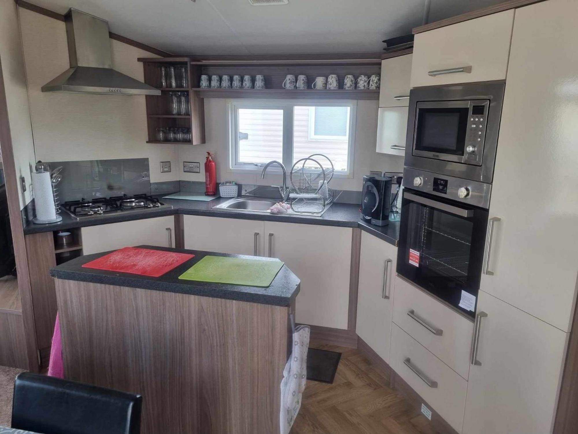 8 Berth Deluxe Pg36 Hotel Chapel Saint Leonards Bagian luar foto