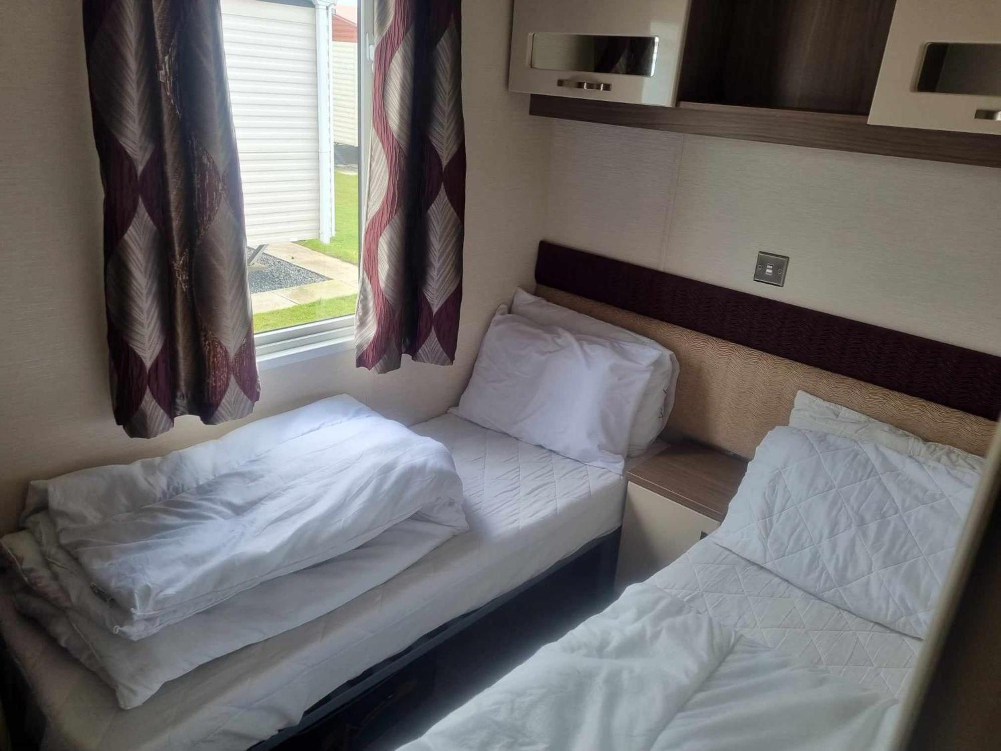 8 Berth Deluxe Pg36 Hotel Chapel Saint Leonards Bagian luar foto