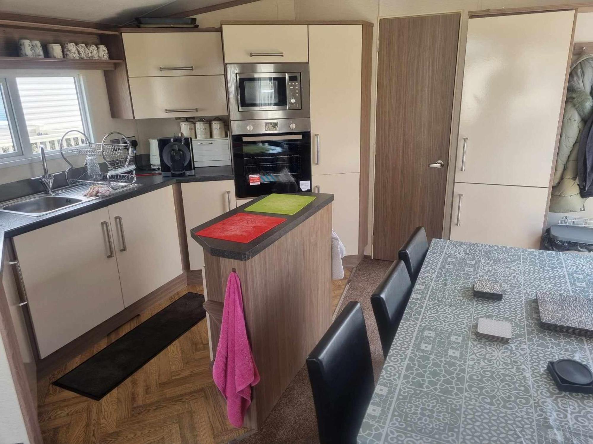 8 Berth Deluxe Pg36 Hotel Chapel Saint Leonards Bagian luar foto